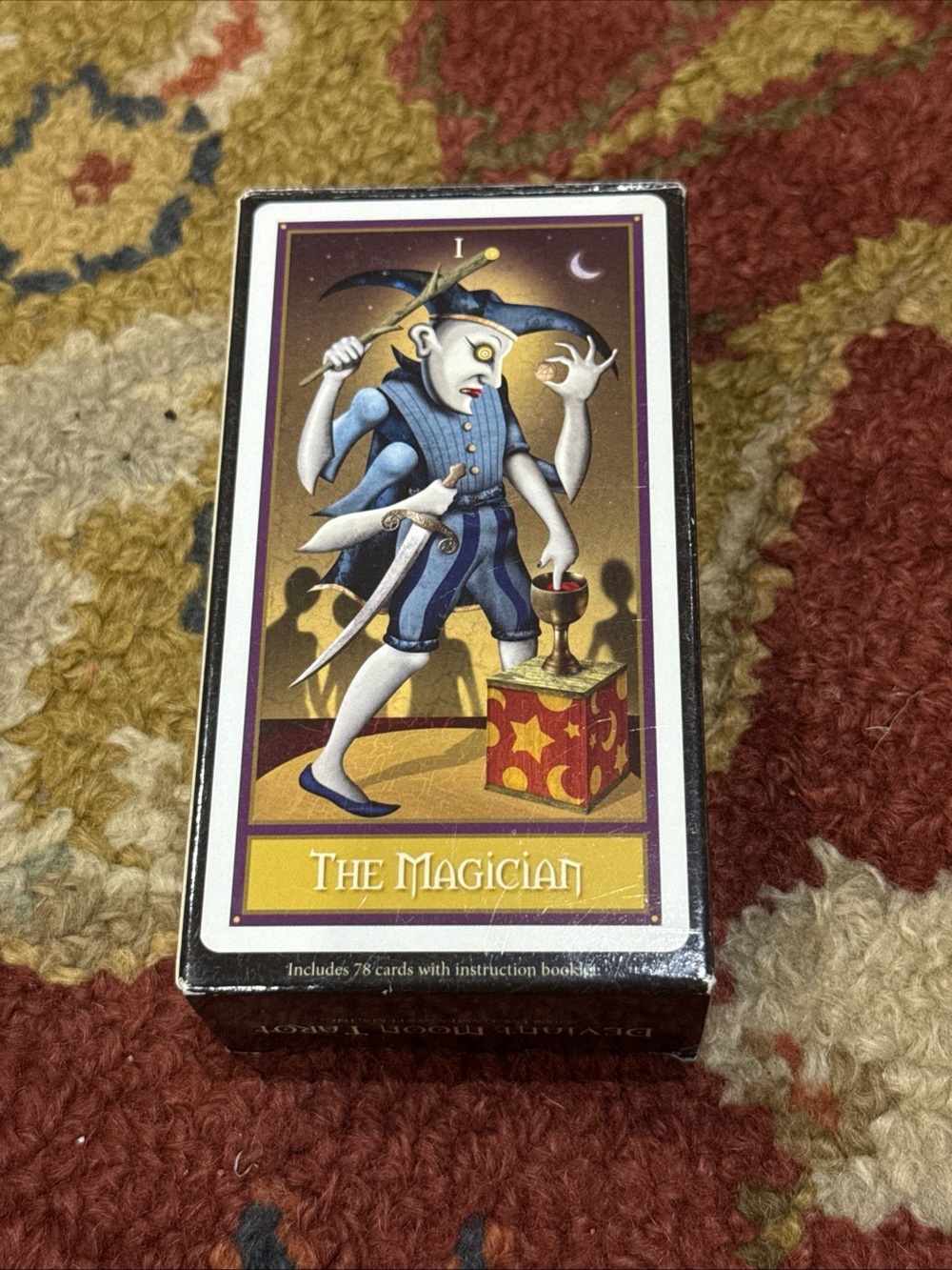 Deviant Moon Tarot Deck - Dramatic Moonlit Artwork - 78 cards - Patrick Valenza - Picture 2 of 5